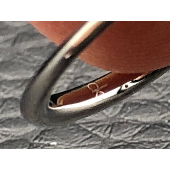 Calvin Klein Ring Size 6 Minimalist White Glass Cabochon Stainless Steel U-Shank - Picture 7 of 9